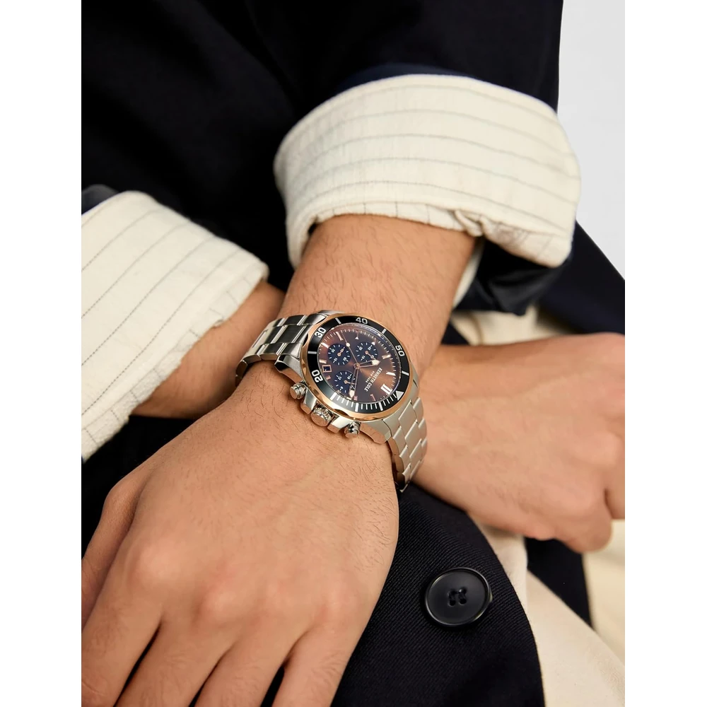 Kenneth Cole Quartz Chronograph with Date Brown Dial Silver Metal Strap Watch for Men - KCWGI0027101MN - Image 2